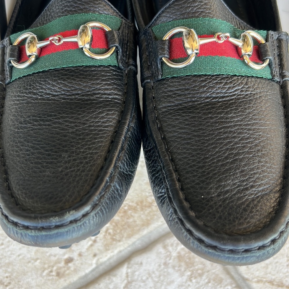 GUCCI black leather loafers. - Picture 9 of 15